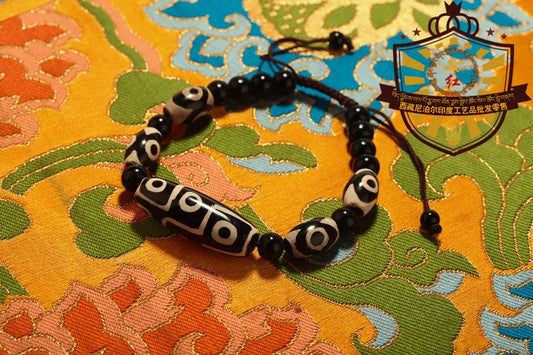 藏式九眼与三眼天珠玛瑙手链|红绳可调 护佑招财与贵人守护