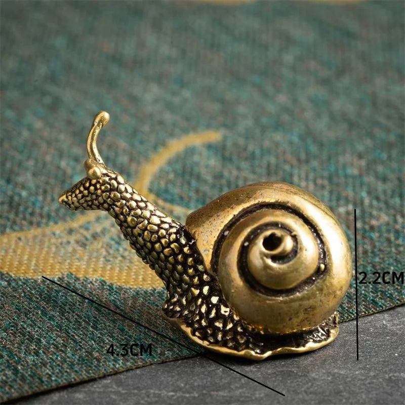 Solid Copper Snail Ornaments Brass Simulation Animal Figurines Tea Pet Miniatures Home Decorations Feng Shui Gift