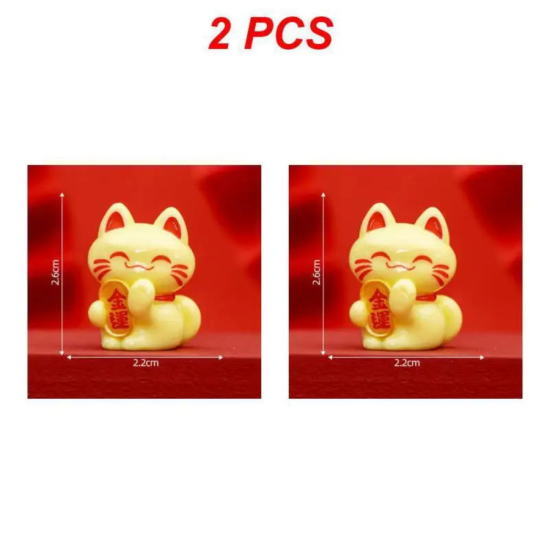 1/2PCS Lucky Feng Shui Cat Maneki Neko Fortune Cat Figurine Collectible Fortune Decor Ornaments Lucky Cat Mini Figure Collection