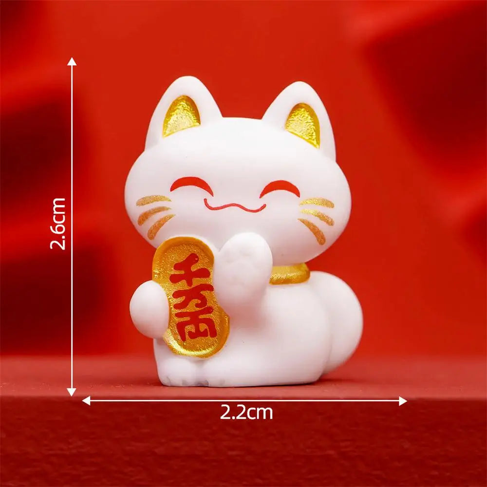 1/2PCS Lucky Feng Shui Cat Maneki Neko Fortune Cat Figurine Collectible Fortune Decor Ornaments Lucky Cat Mini Figure Collection
