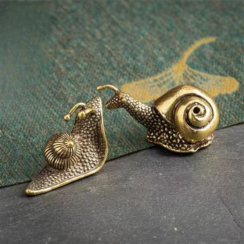 Solid Copper Snail Ornaments Brass Simulation Animal Figurines Tea Pet Miniatures Home Decorations Feng Shui Gift