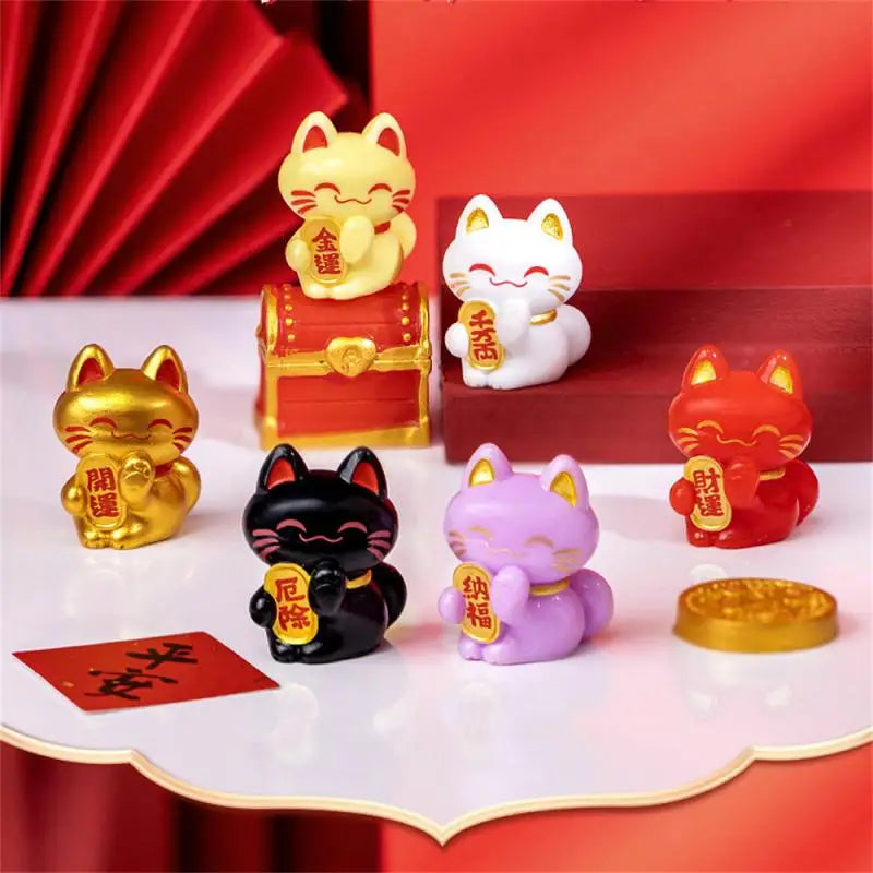 1/2PCS Lucky Feng Shui Cat Maneki Neko Fortune Cat Figurine Collectible Fortune Decor Ornaments Lucky Cat Mini Figure Collection