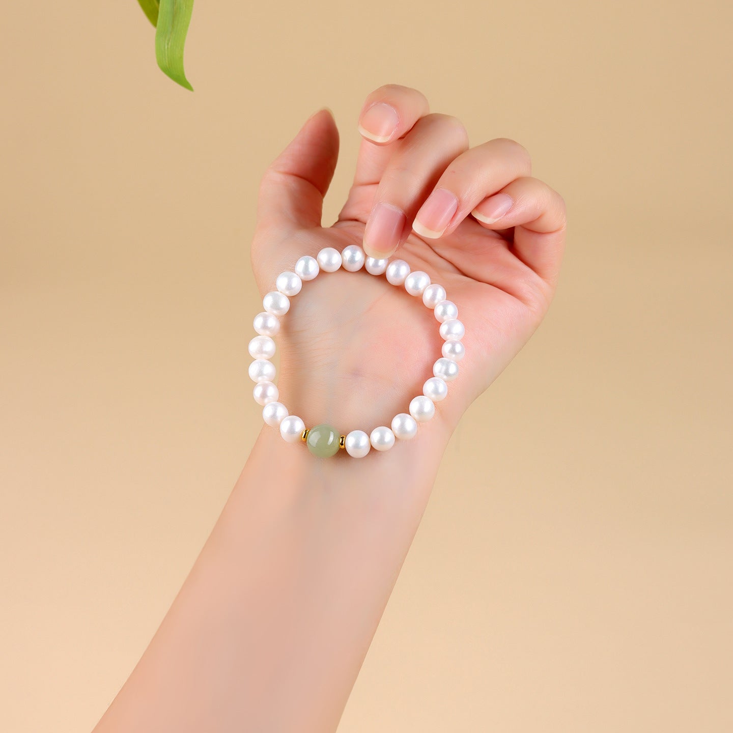 Natural Pearl & Hetian Jade Single Circle Bracelet | Elegant Light Luxury Women's Jewelry