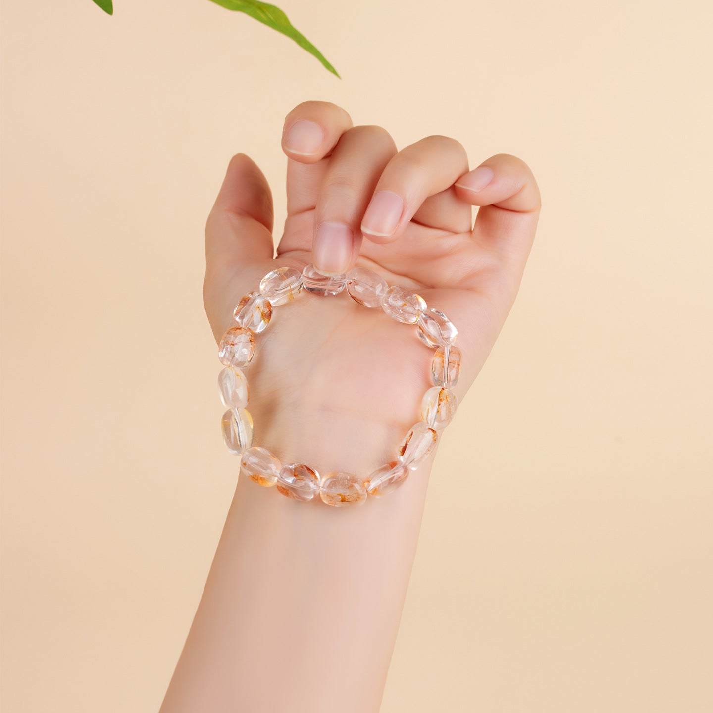Natural Crystal Glue Flower Irregular Single Circle Bracelet - Women's Elegant Spiritual Accessory