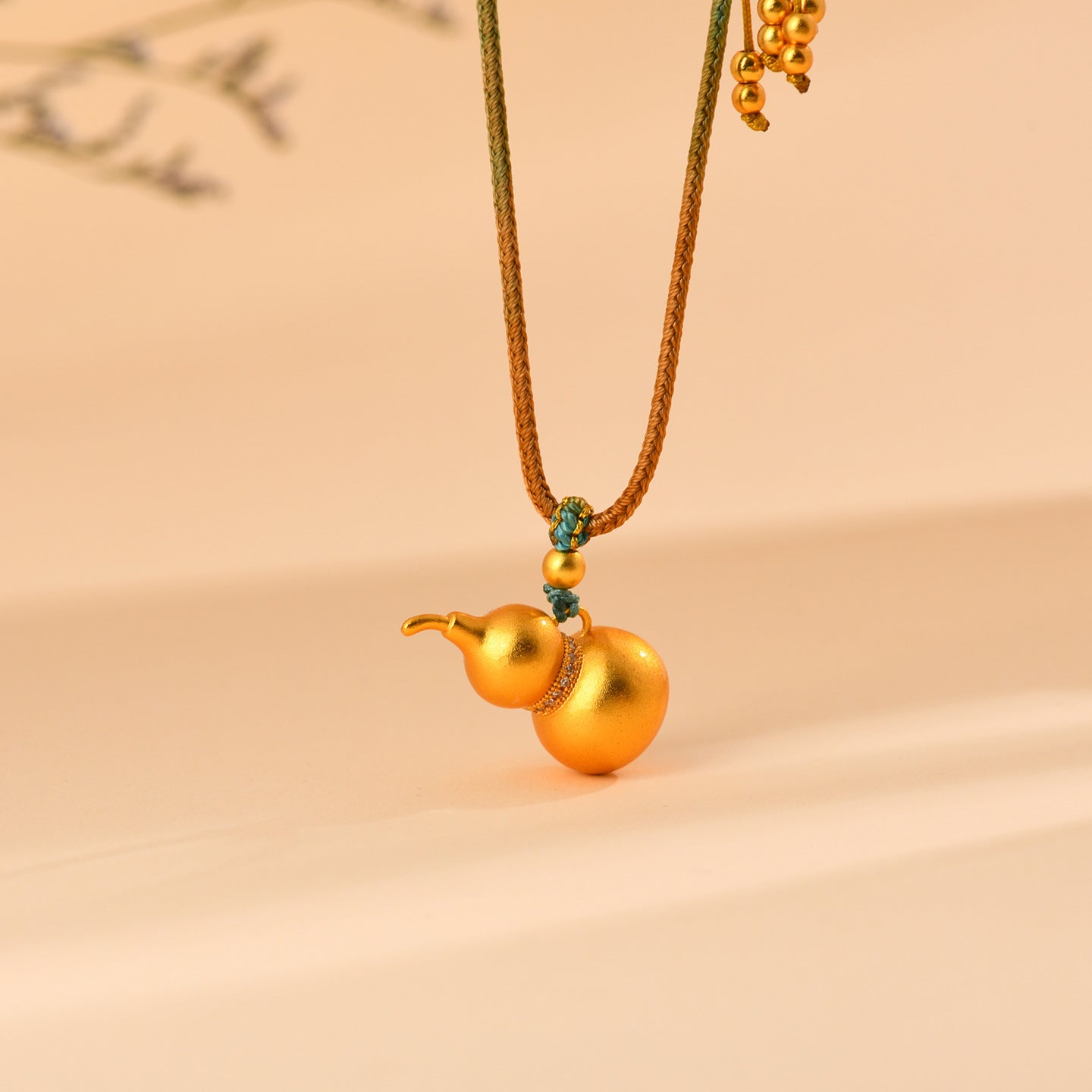 Golden Gourd Pendant Necklace | Chinese Fortune Amulet for Wealth and Protection