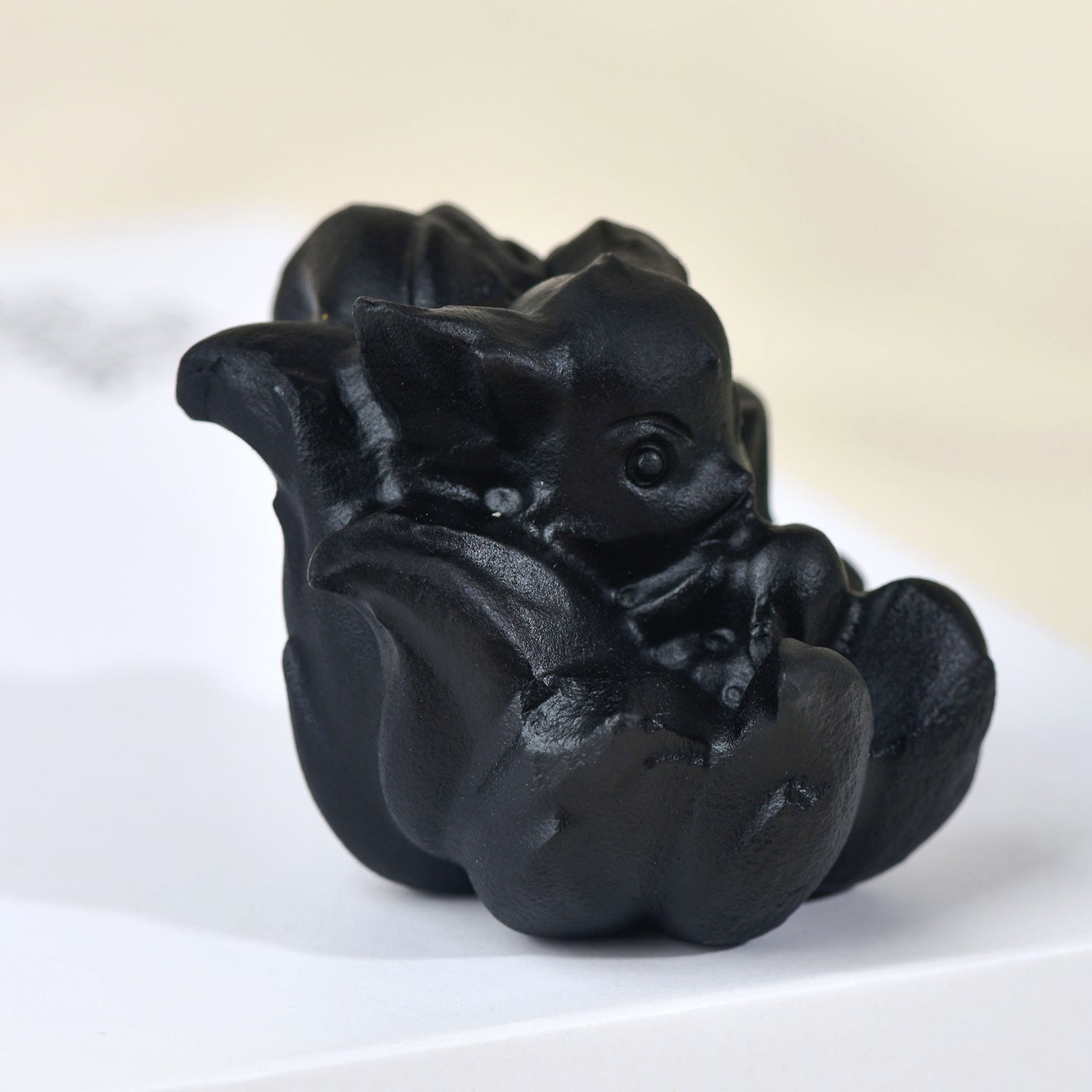 Natural Obsidian Carved Nine-Tailed Fox Ornament - Mystical Desk Decor for Wisdom & Protection