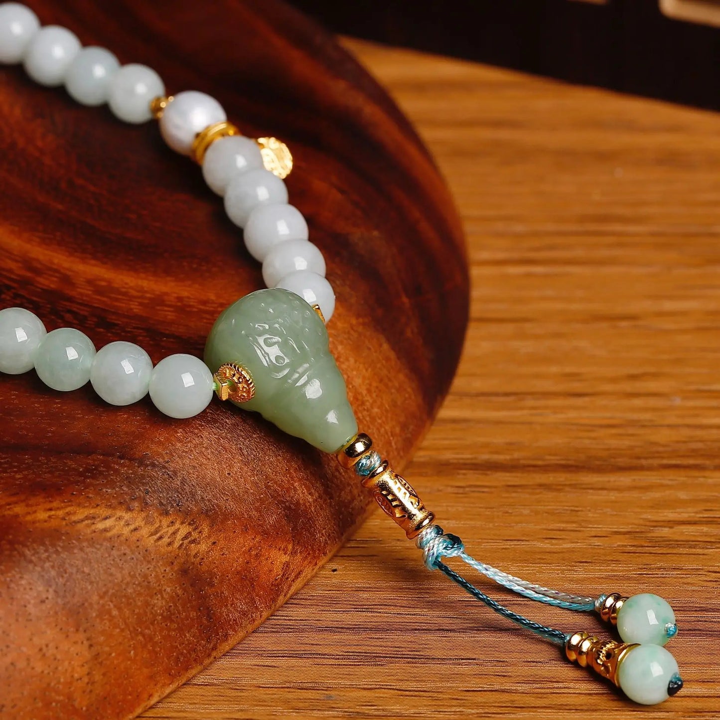 Natural Type A Jadeite Bracelet For Women High-End Chinese-Style And Retro Design  Necklace Or Bracelet Wear Support Wholesale