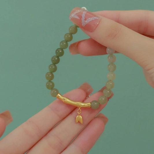 Green Crystal Leaf & Peanut Strand Bracelet, Vintage