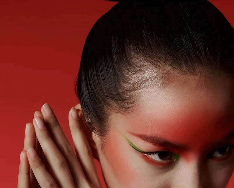 Sichuan Nanhong Two-Turn Hetian Jade Bracelet — Silver-Gold