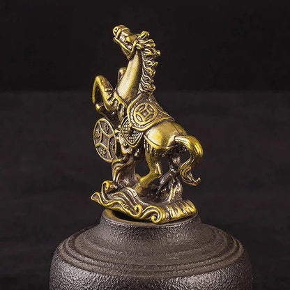 Brass Horse Step On Coins Lucky Statue Feng Shui Desk Miniatures Pure Copper Crafts Collections Chinese Home Office Figurines