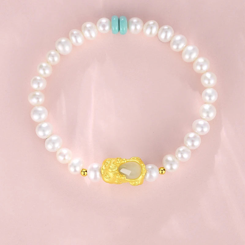 Natural Hetian Jade Animal Bracelet – Retro Elegance