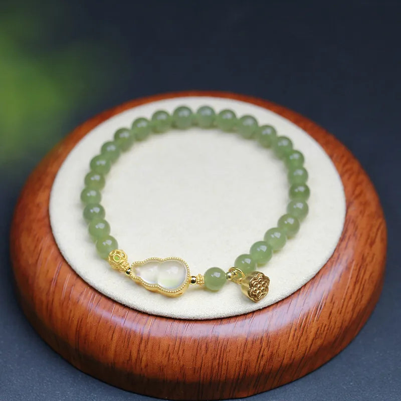 Hotan Green Jade Bracelet for Women｜Natural Lucky Bracelet
