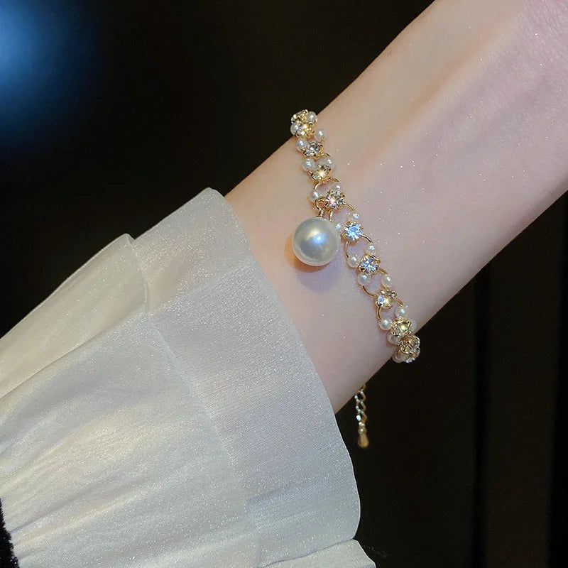 French Romantic Blue Crystal Shell Tassel Bracelet