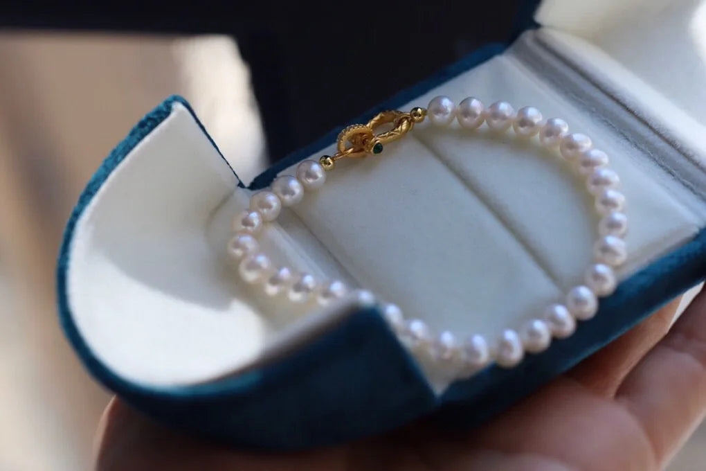 Freshwater Pearl 5-6mm Classic Beaded Bracelet — Grace & Luck