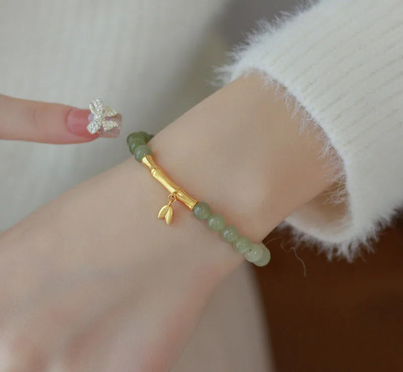 Green Crystal Leaf & Peanut Strand Bracelet, Vintage