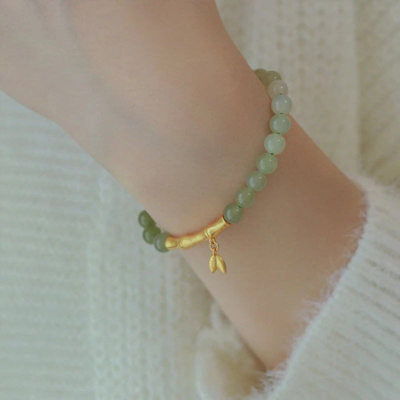 Green Crystal Leaf & Peanut Strand Bracelet, Vintage