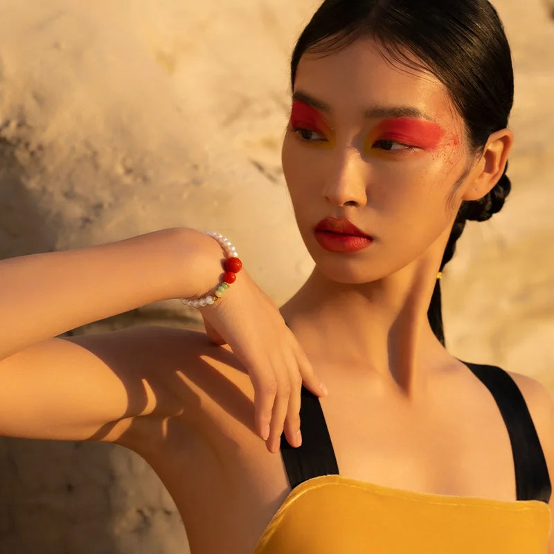 White Natural Freshwater Pearl Strand Bracelet｜Feng Shui Elegance