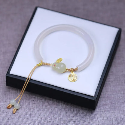 Vintage Luxe Imitation Hetian Jade Moon Beaded Bracelet