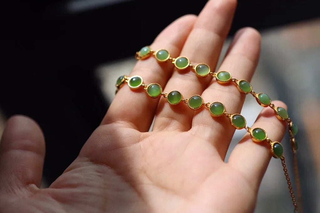 Retro Jade-Green Geometric Zircon Bracelet – Vintage Charm