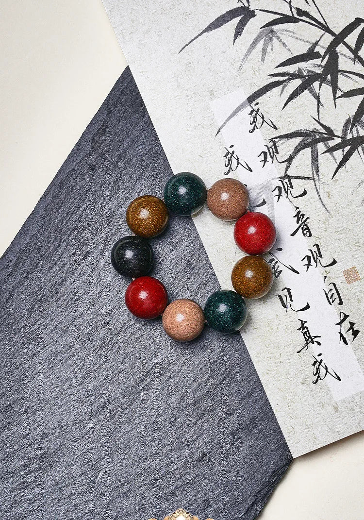 Harmony Elements 17-Bead Five-Directions Herbal Wood Buddha Bracelet