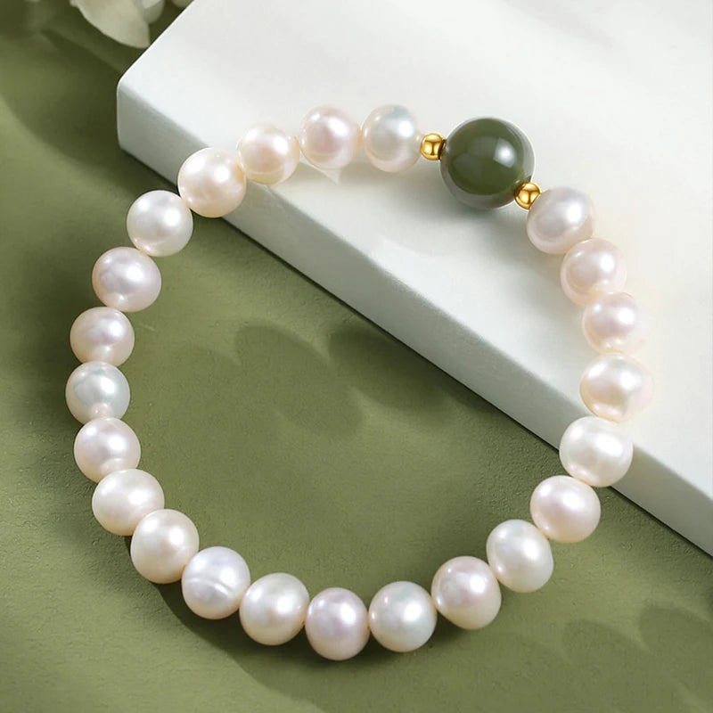 Dainty Green Jade & Freshwater Pearl Beaded Bracelet — Lucky Women's Jewelry