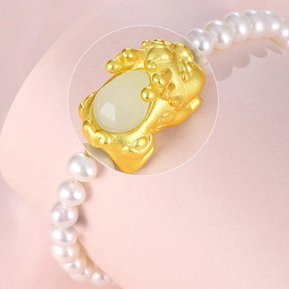Natural Hetian Jade Animal Bracelet – Retro Elegance