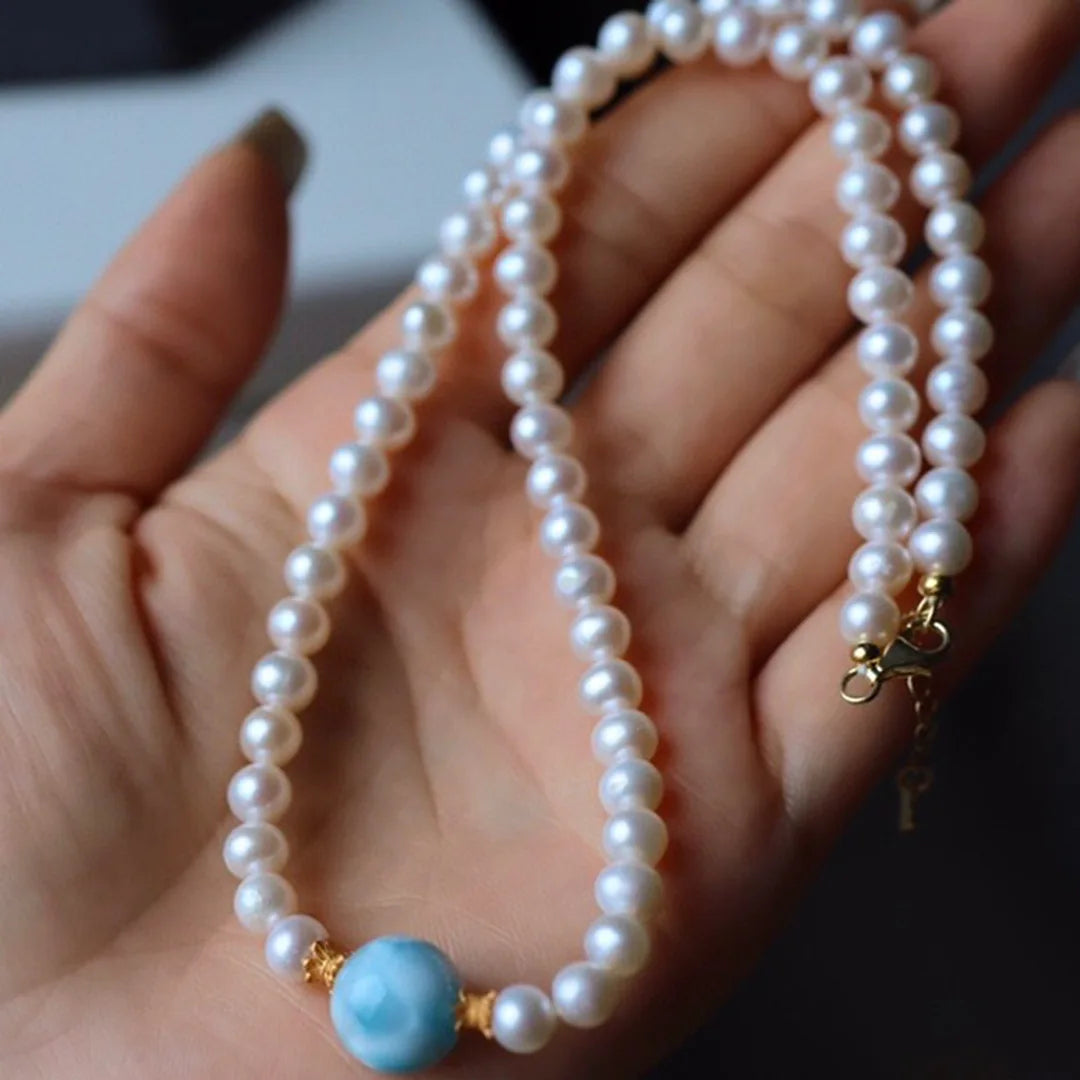 Elegant Freshwater Pearl & Sea-Pattern Stone Choker Necklace
