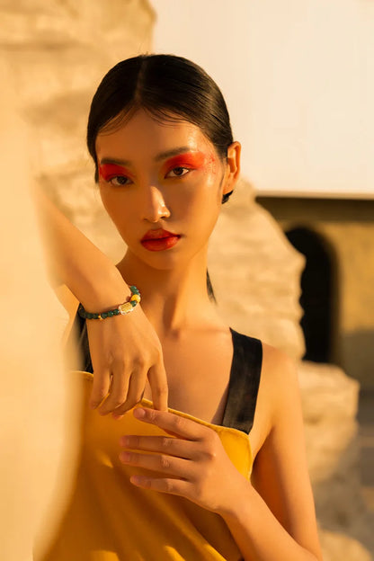 Chicken-Oil Yellow Amber Bracelet with Blue Jade Leaf Inlay