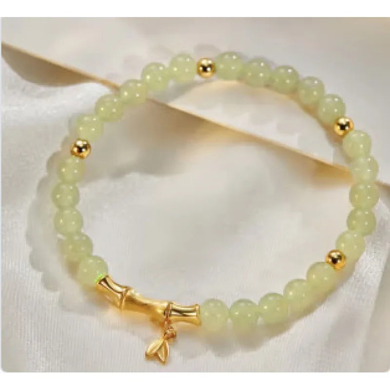 Green Crystal Leaf & Peanut Strand Bracelet, Vintage