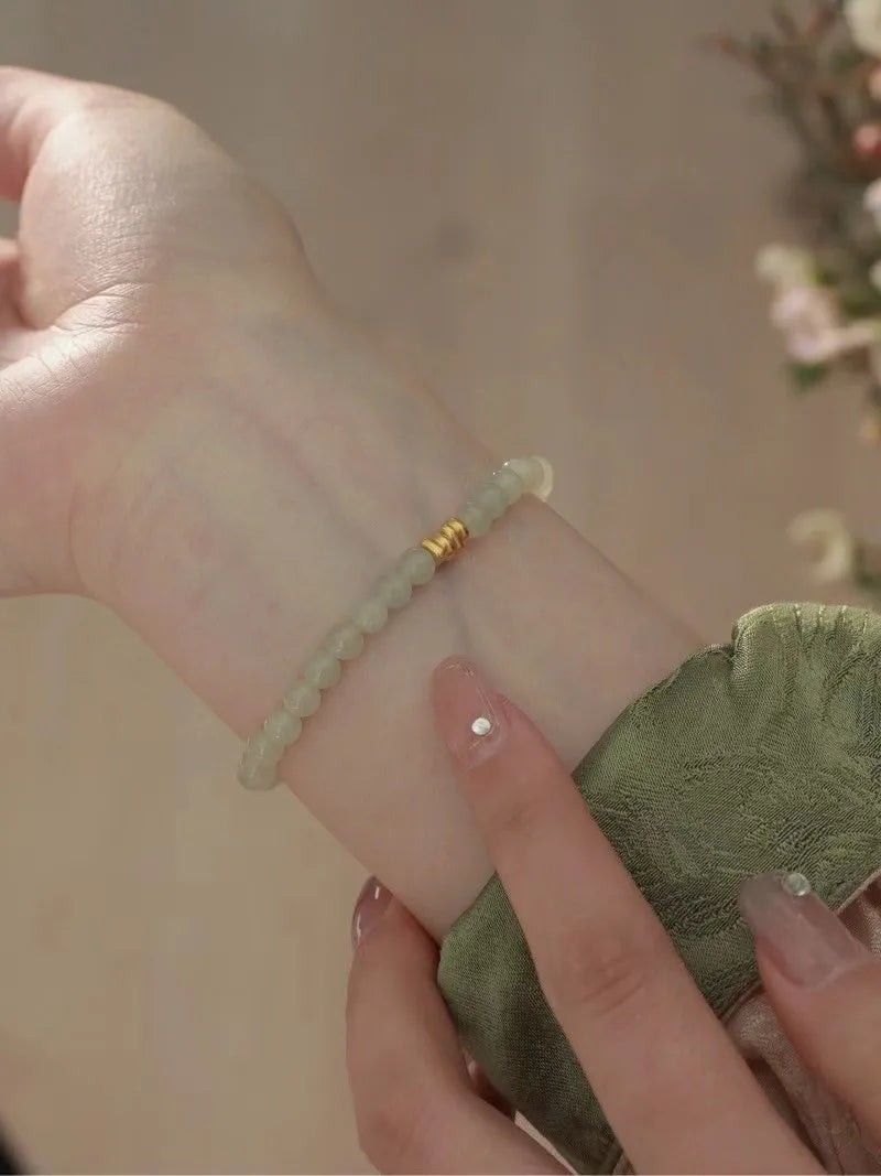 Natural Hotan Gradient Round Bead Bracelet for Her