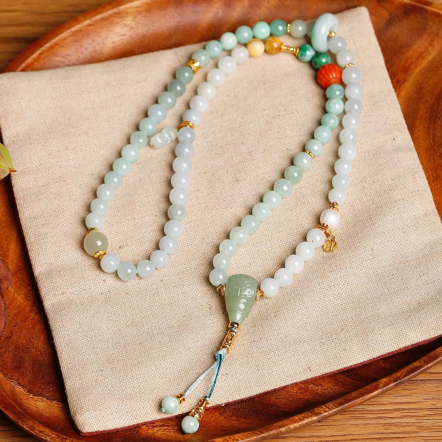 Natural Type A Jadeite Bracelet For Women High-End Chinese-Style And Retro Design  Necklace Or Bracelet Wear Support Wholesale