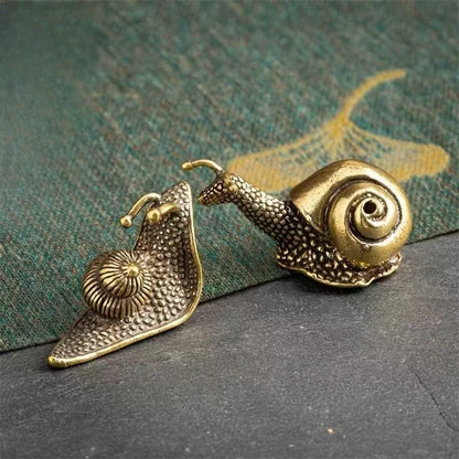 Solid Copper Snail Ornaments Brass Simulation Animal Figurines Tea Pet Miniatures Home Decorations Feng Shui Gift