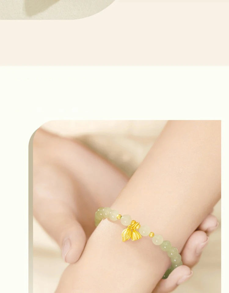 Lotus Seedpod Hetian Jade Elastic Bracelet — Vintage Student Beads