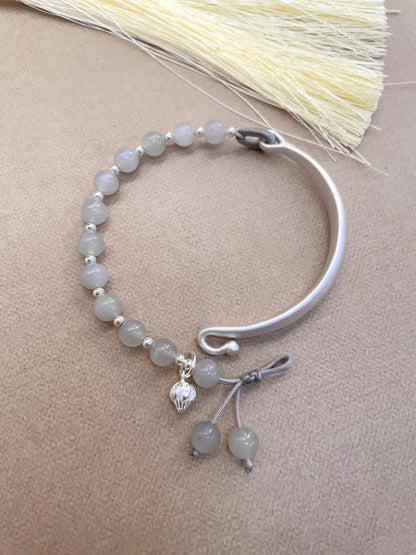 Green Hetian Jade Lotus Beaded Bracelet — Lotus Pendant