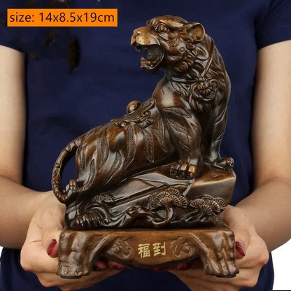 风水招财虎摆件｜镇宅纳福办公桌树脂工艺装饰