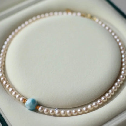 Elegant Freshwater Pearl & Sea-Pattern Stone Choker Necklace