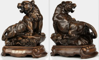 风水招财虎摆件｜镇宅纳福办公桌树脂工艺装饰