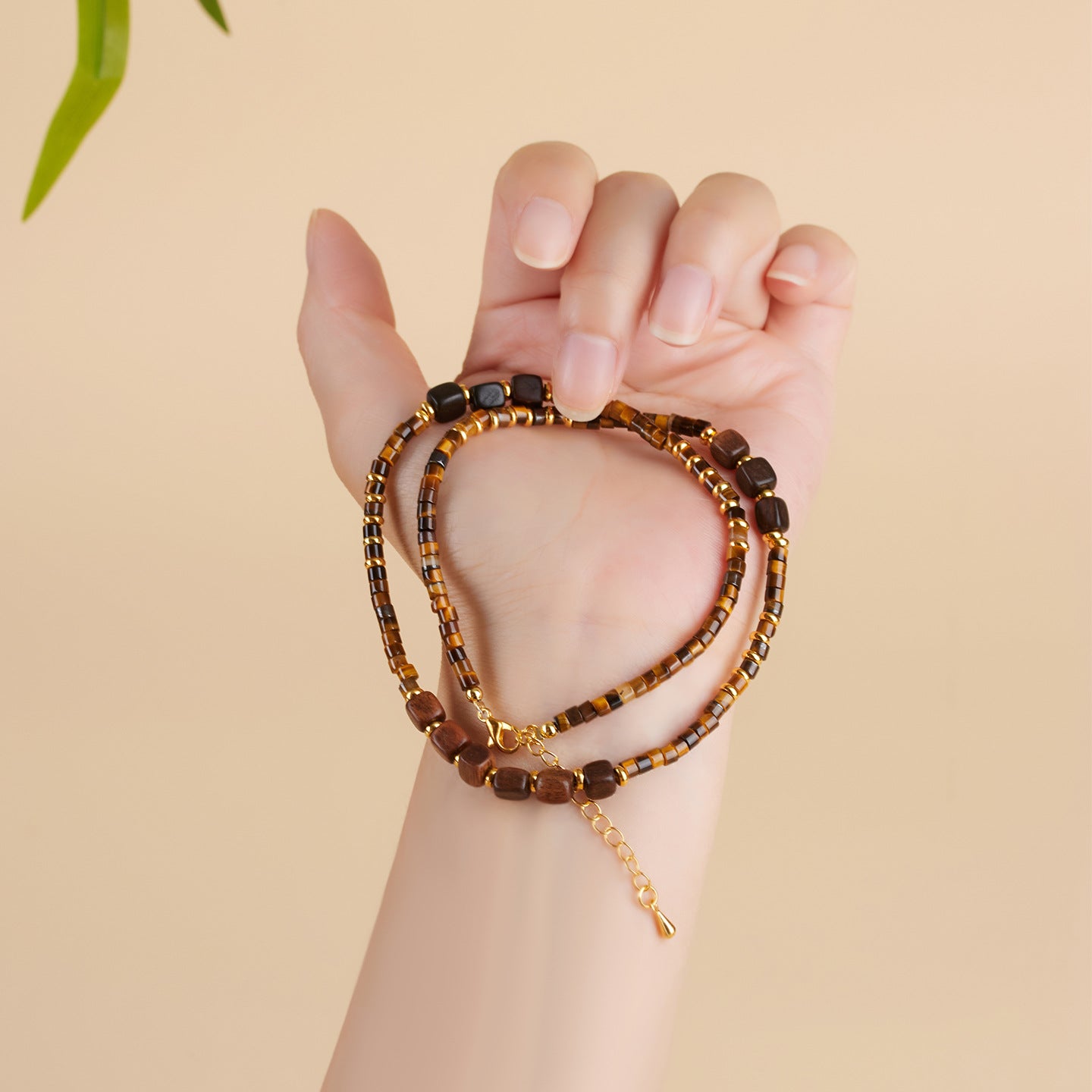 Natural Tiger Eye Agarwood Clavicle Necklace - Spiritual Protection & Wealth Attraction