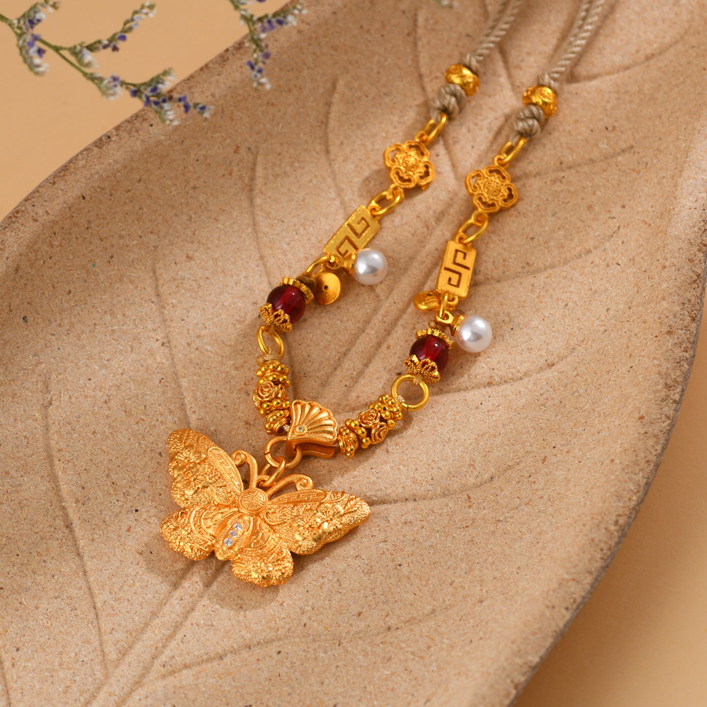 Golden Butterfly Pendant Necklace | Transformation Charm & Elegant Fashion Jewelry